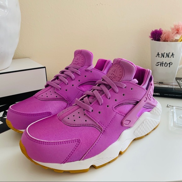 NEW Nike Huarache run sneakers shoes - Picture 2 of 9